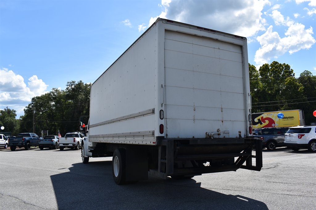 2003 Freightliner M2 - $15,903