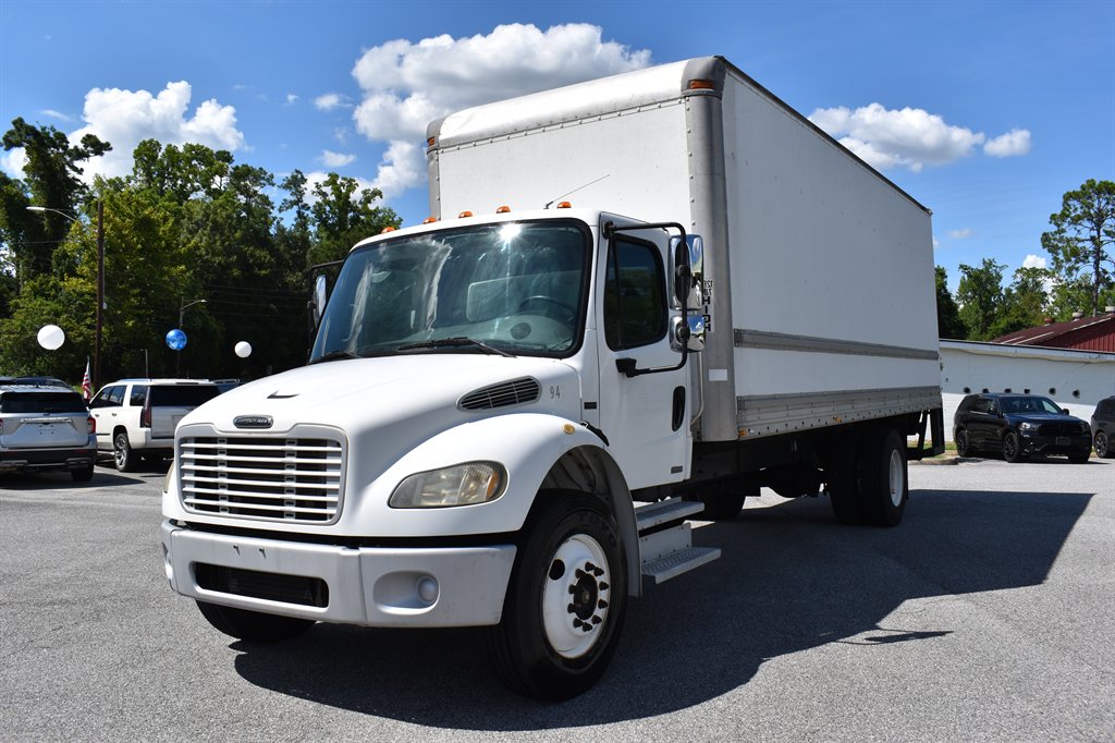 2003 Freightliner M2 - $15,903