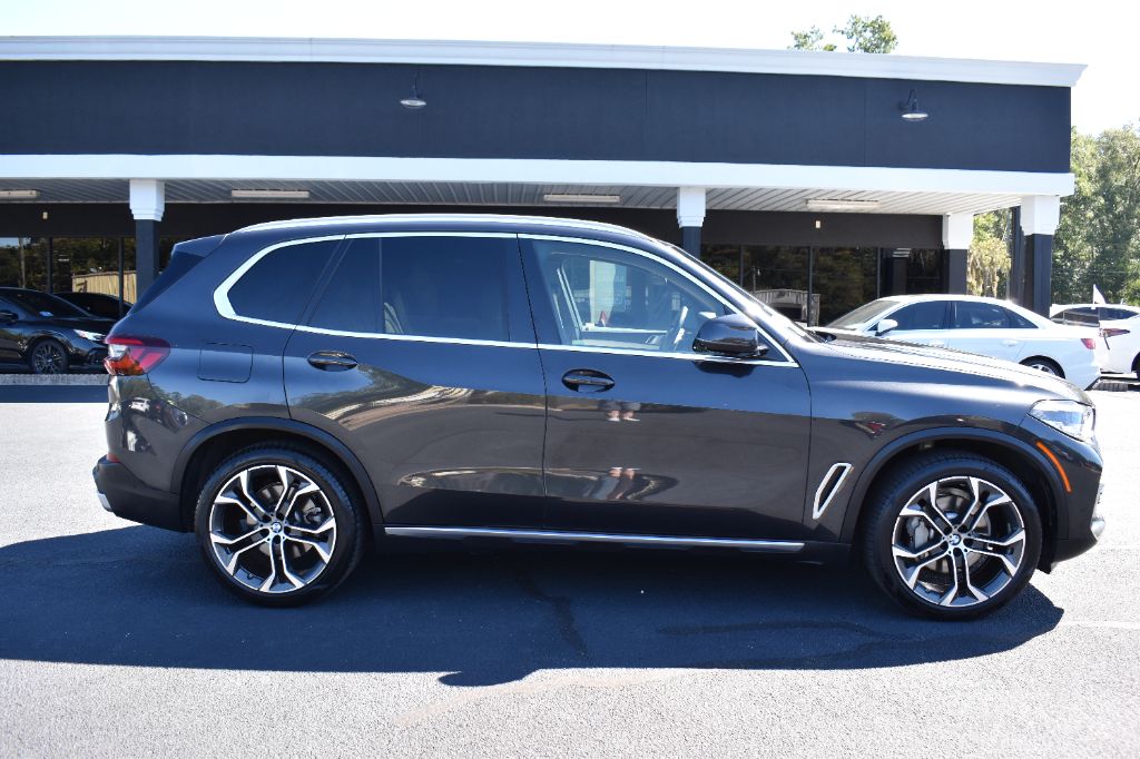 2022 BMW X5 - $34,882