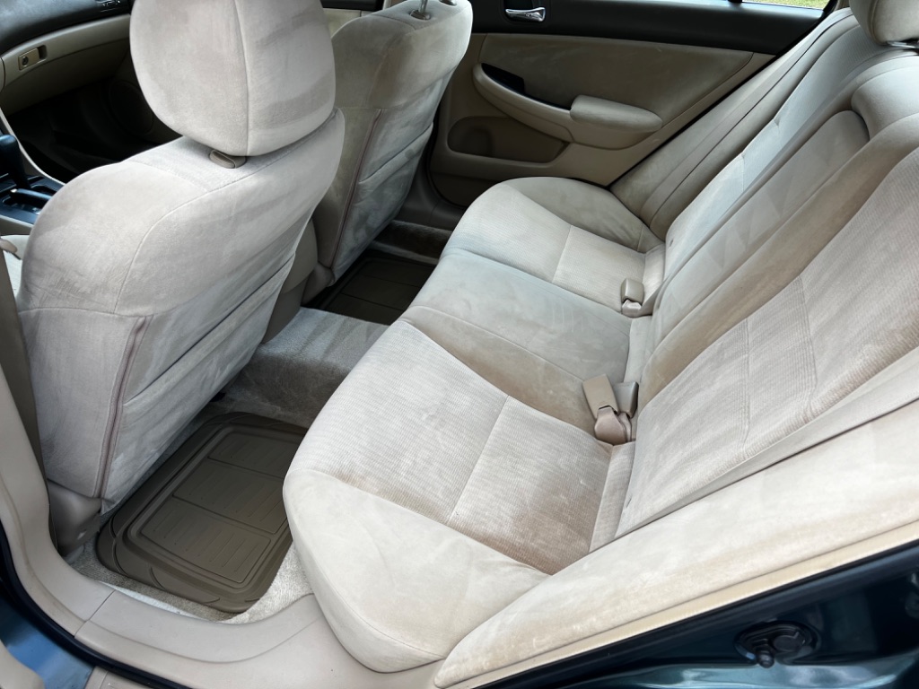 2004 Honda Accord - $7,495