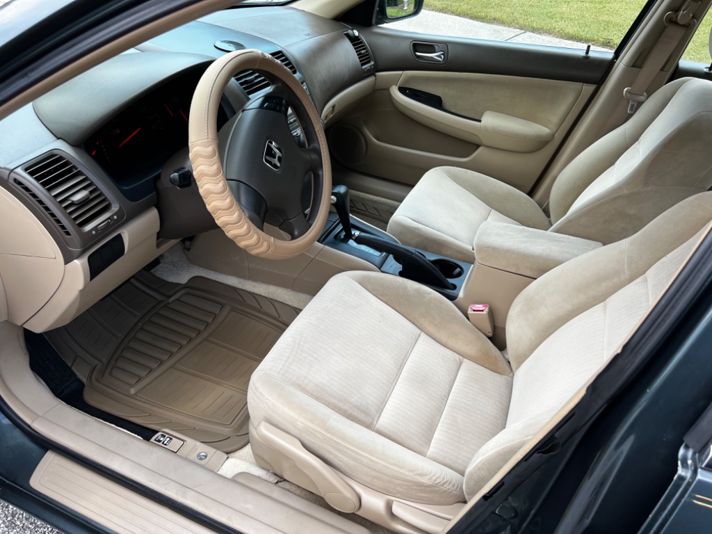 2004 Honda Accord - $7,495