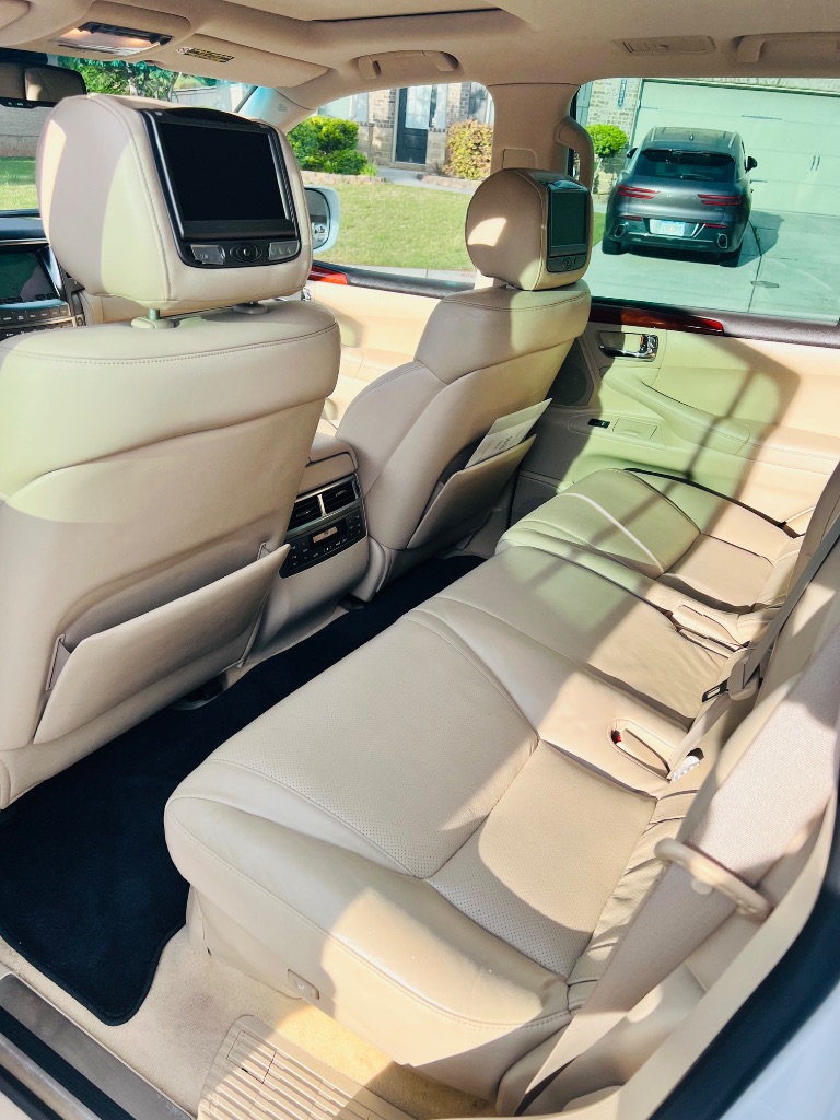 2008 Lexus LX