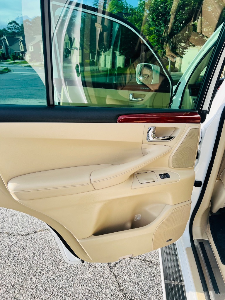 2008 Lexus LX