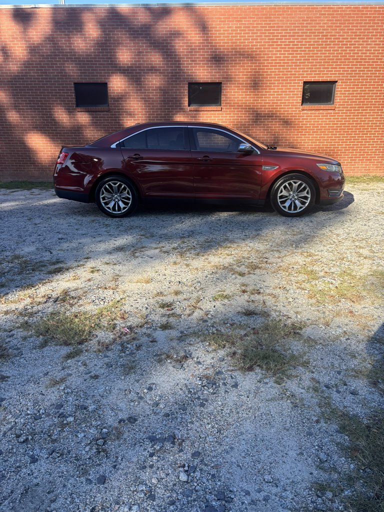 2014 Ford Taurus Limited