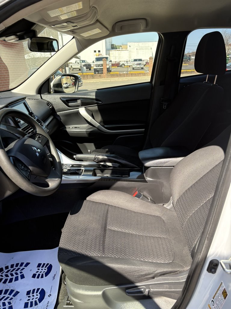 2023 Mitsubishi Eclipse