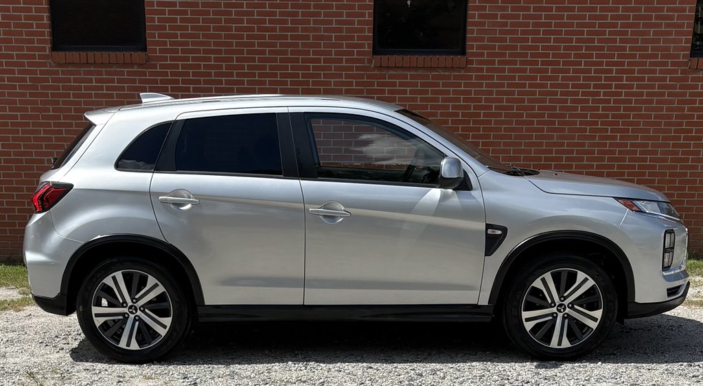 2024 Mitsubishi Outlander