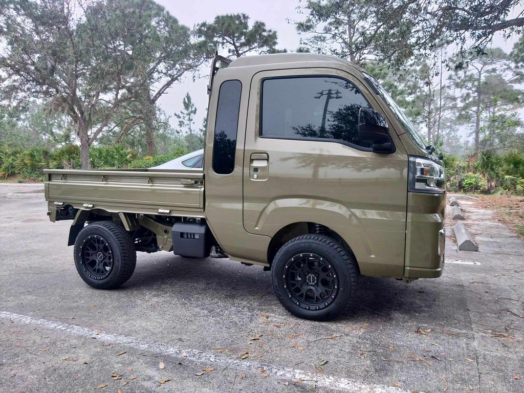 2022 Daihatsu JUMBO