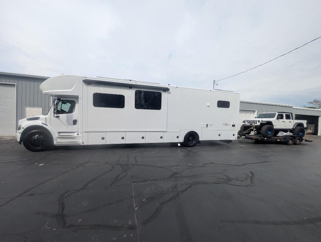 2026 Freightliner S2RV