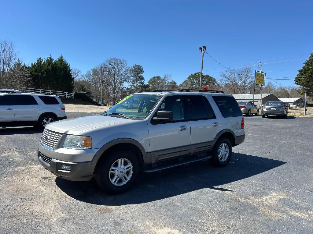2005 Ford Expedition XLT photo