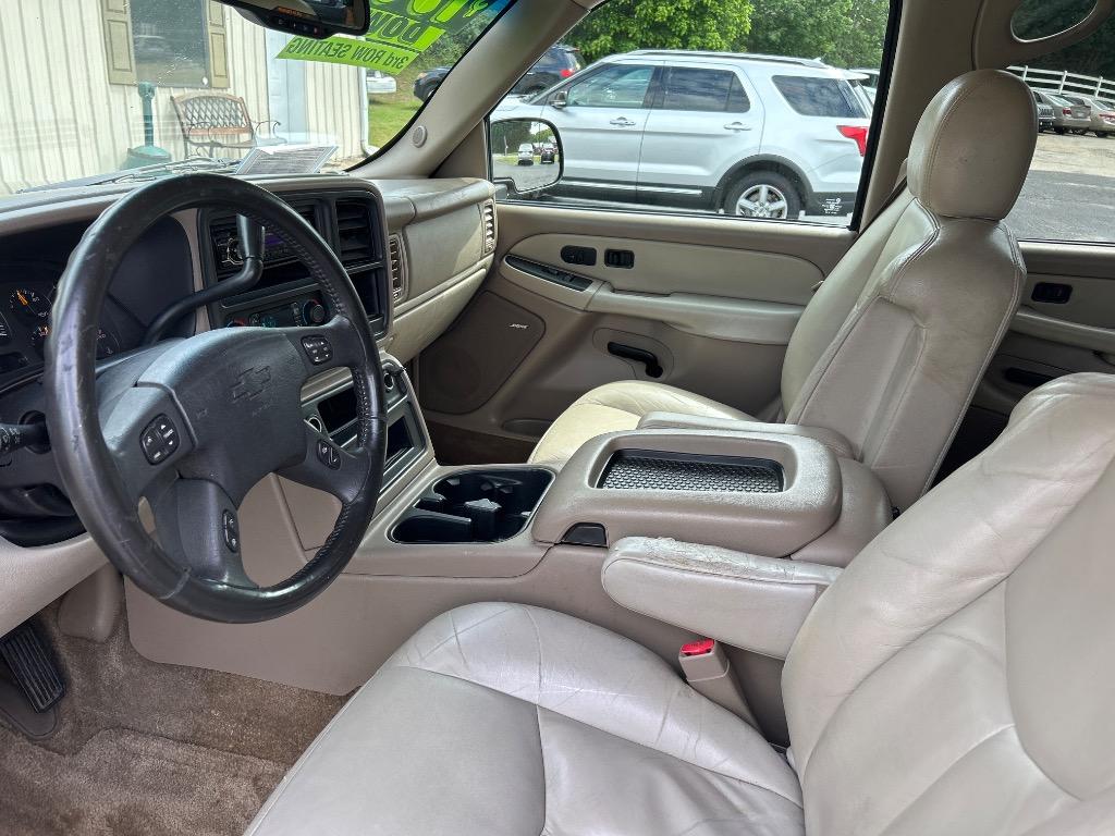 2003 Chevrolet Tahoe photo