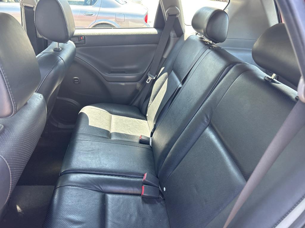 2008 Pontiac Vibe photo