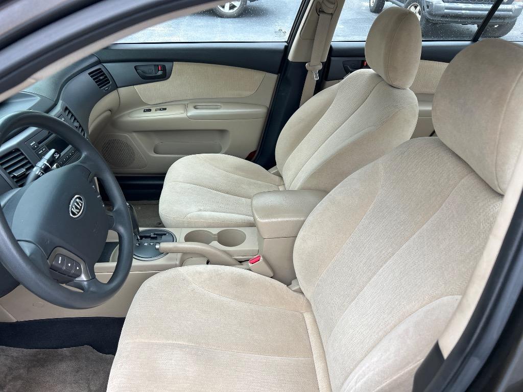 2009 Kia Optima LX photo