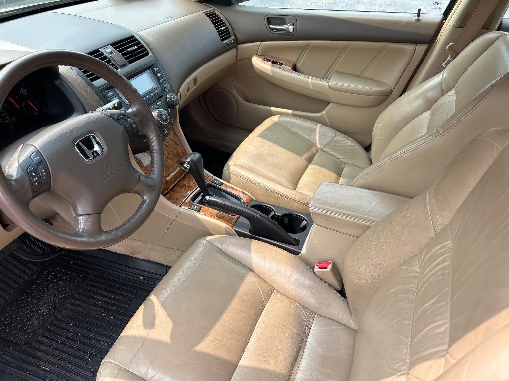 2005 Honda Accord EX photo