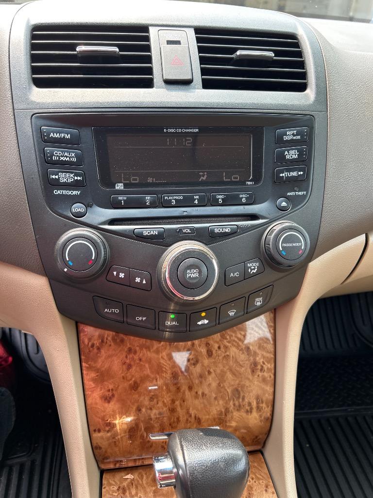 2005 Honda Accord EX photo