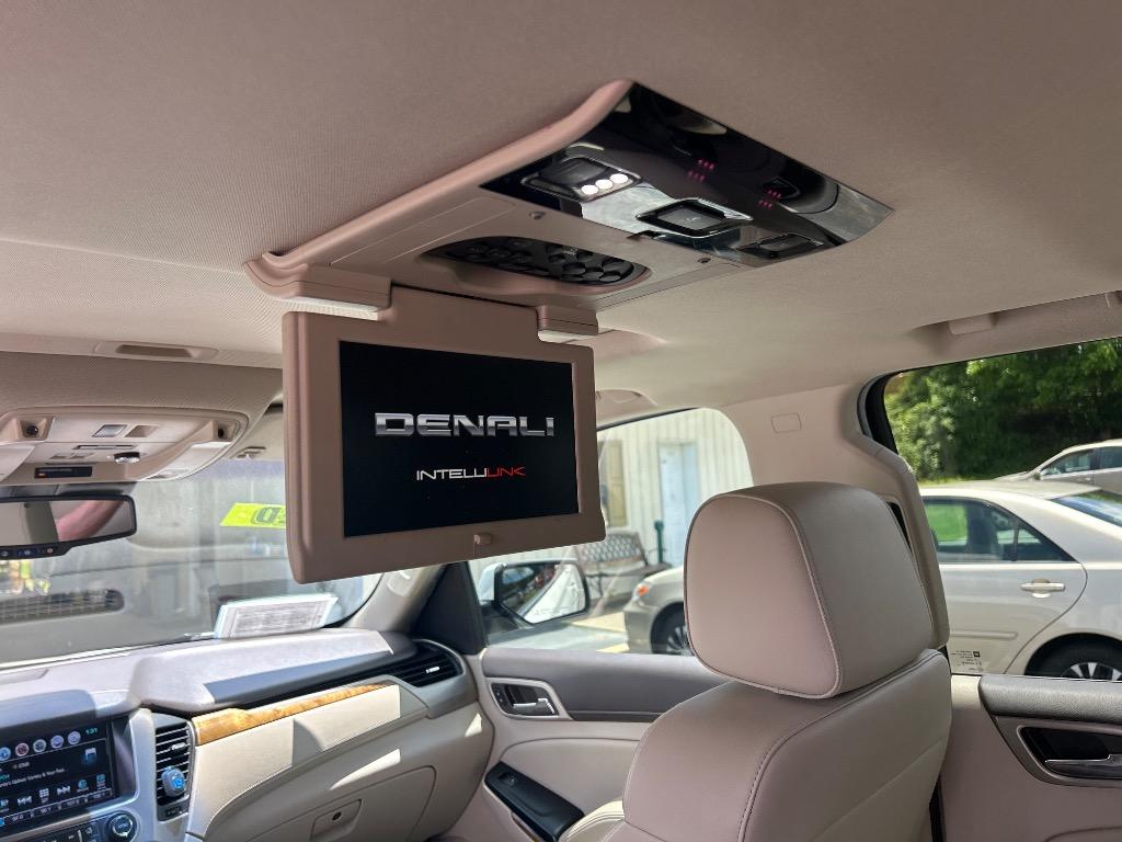 2017 GMC Yukon - $24,999