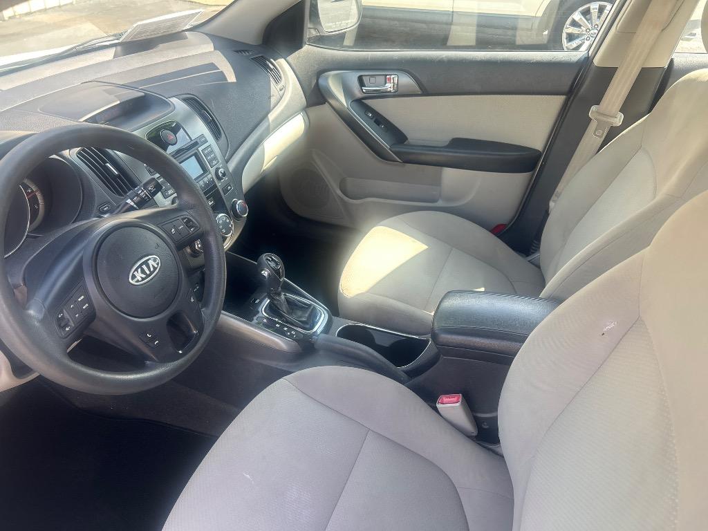 2013 Hyundai Elantra - $11,995