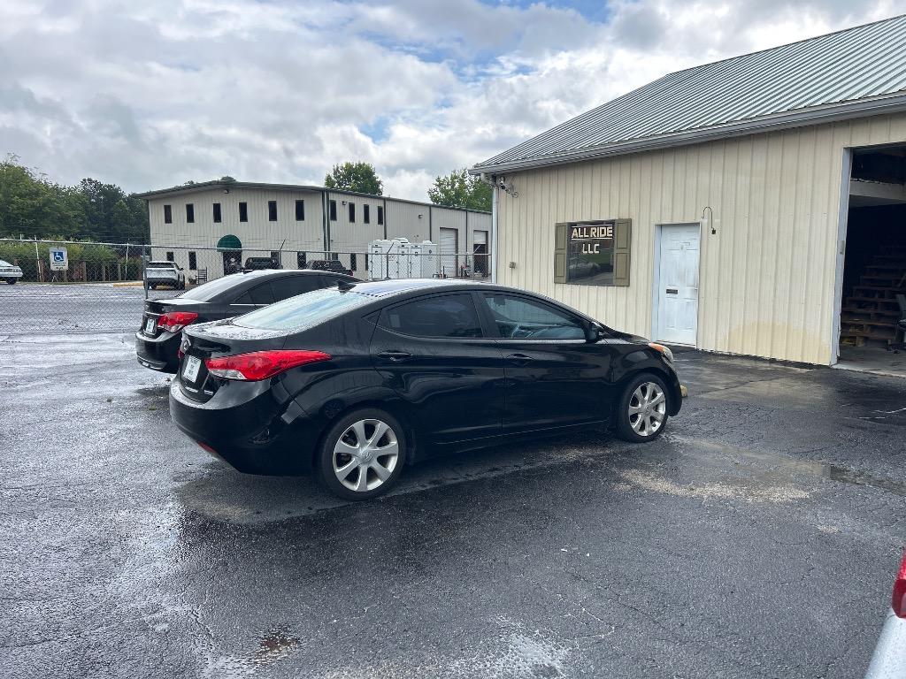 2013 Hyundai Elantra - $11,995