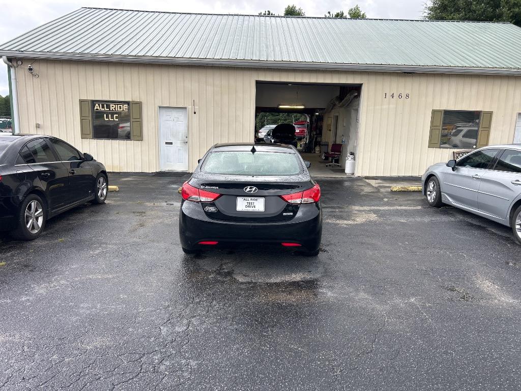 2013 Hyundai Elantra - $11,995