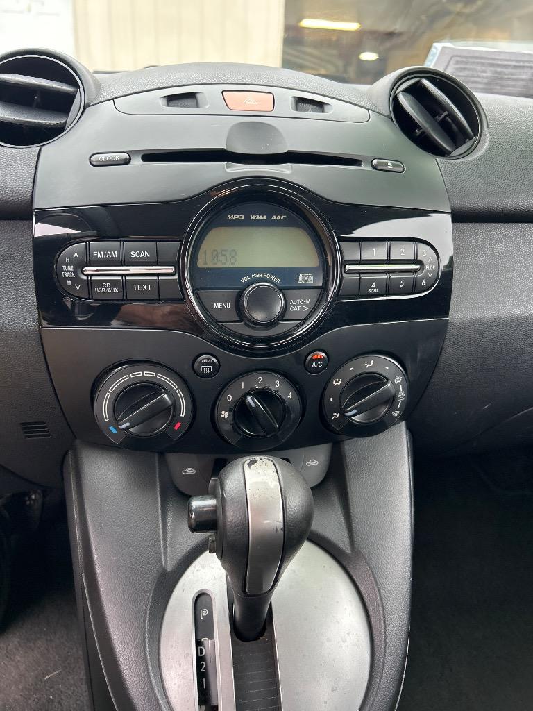 2014 MAZDA MAZDA2 - $10,995