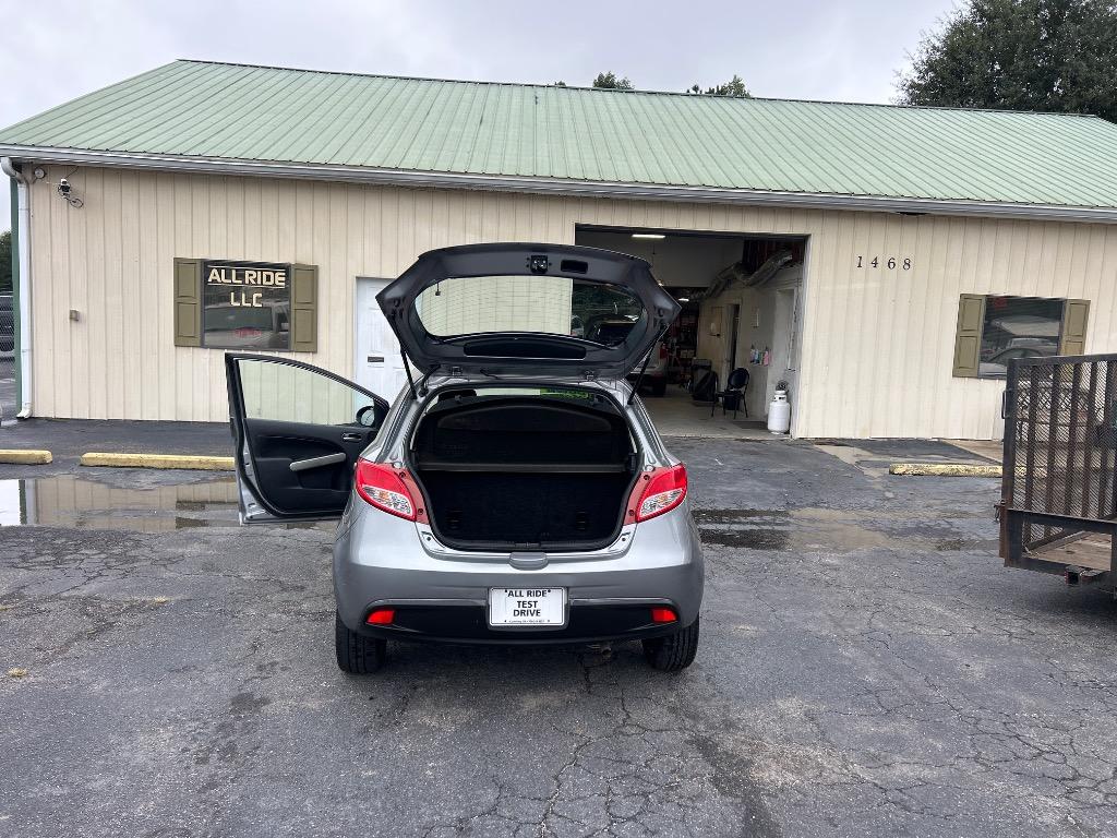 2014 MAZDA MAZDA2 - $10,995