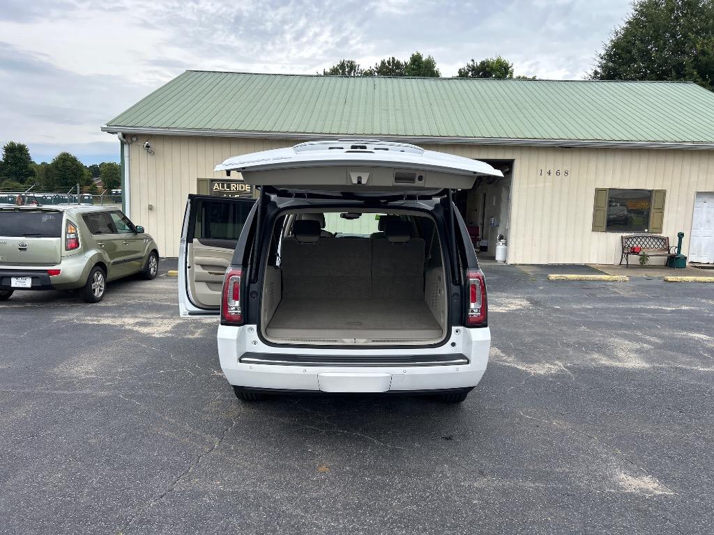 2017 GMC Yukon - $22,995