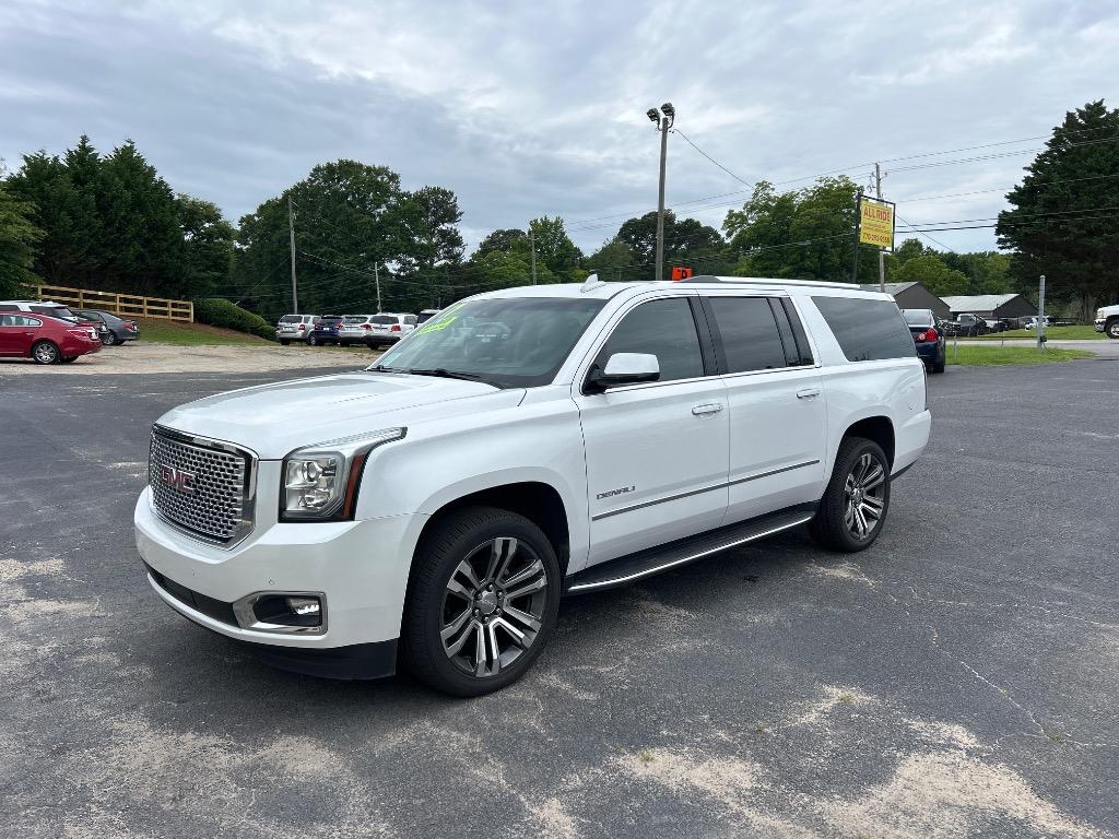2017 GMC Yukon - $22,995