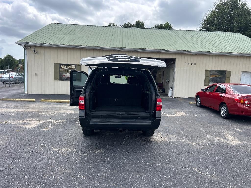 2013 Ford Expedition - $12,995