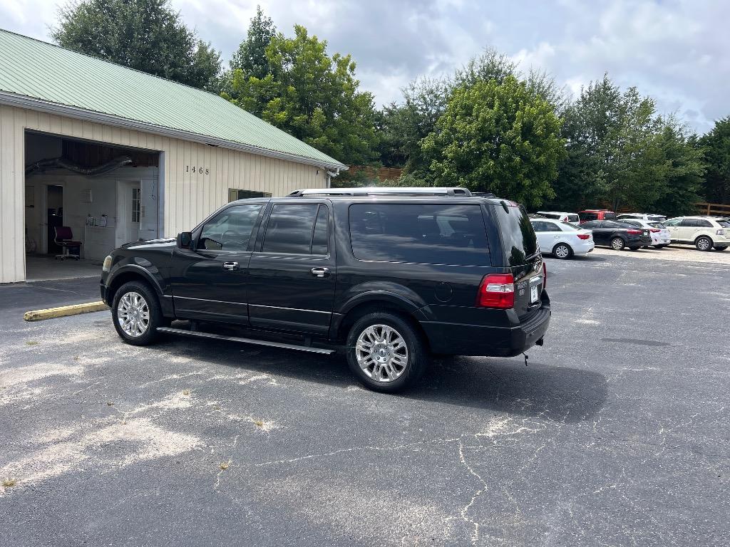 2013 Ford Expedition - $12,995