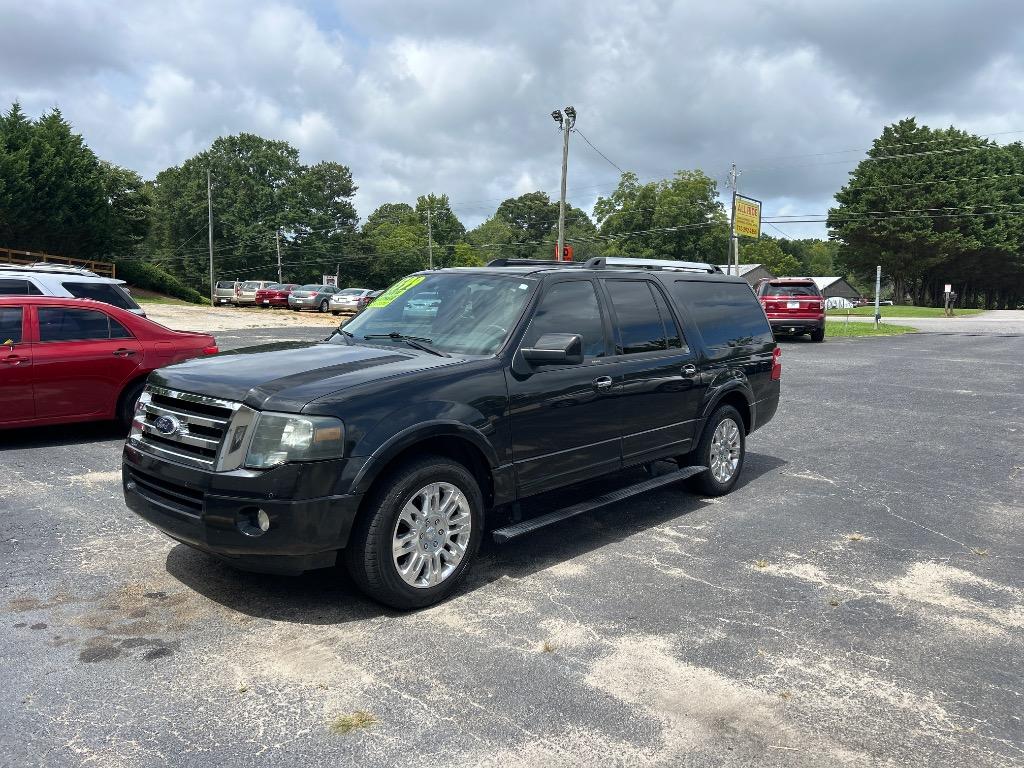 2013 Ford Expedition - $12,995