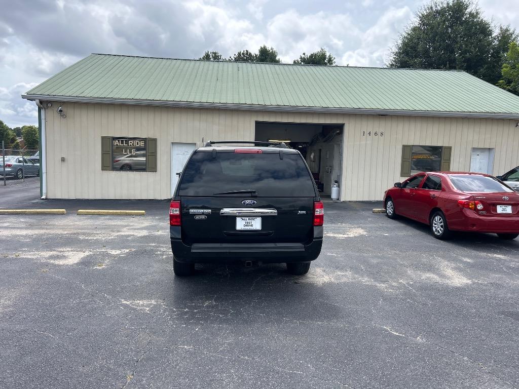 2013 Ford Expedition - $12,995