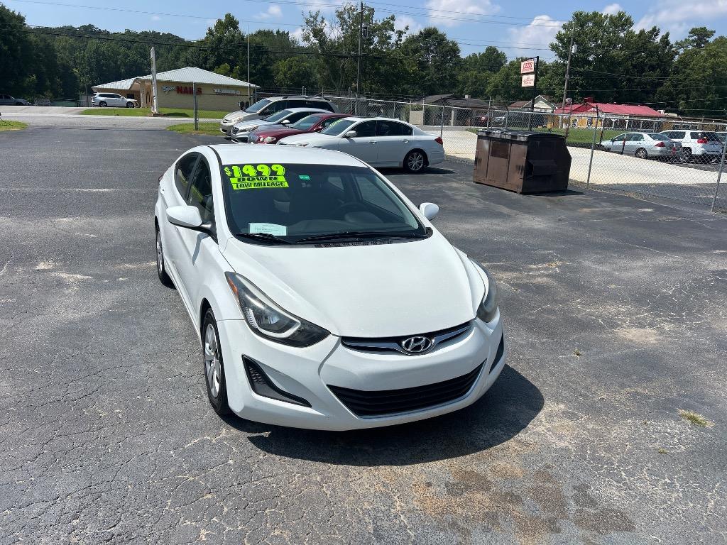 2016 Hyundai Elantra - $12,995