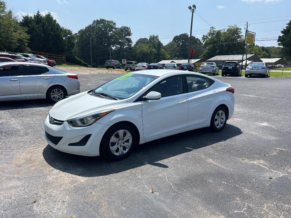 2016 Hyundai Elantra - $12,995
