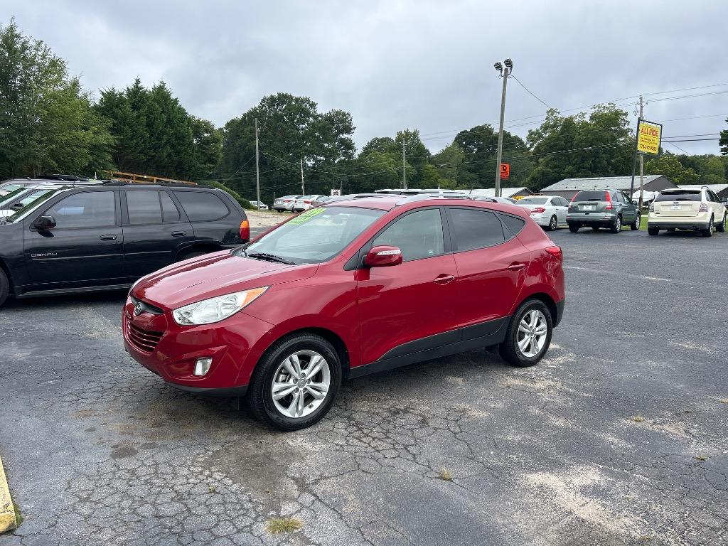 2013 Hyundai Tucson - $11,995