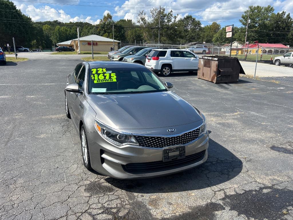 2016 Kia Optima - $13,995