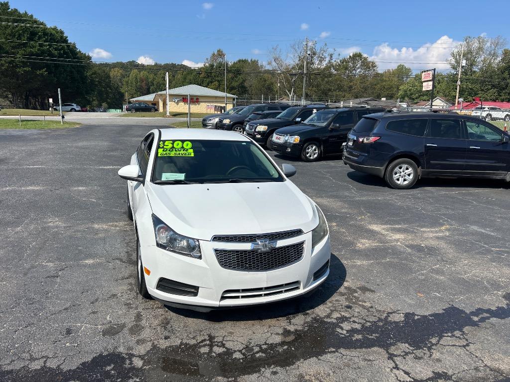 2013 Chevrolet Cruze - $9,995