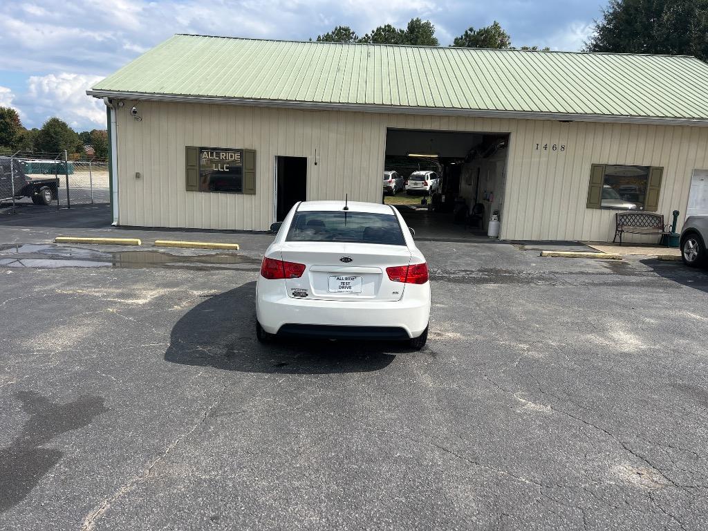 2011 Kia Forte - $9,995