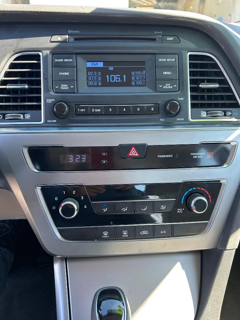 2015 Hyundai Sonata - $10,995