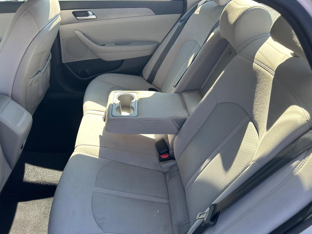 2015 Hyundai Sonata - $10,995