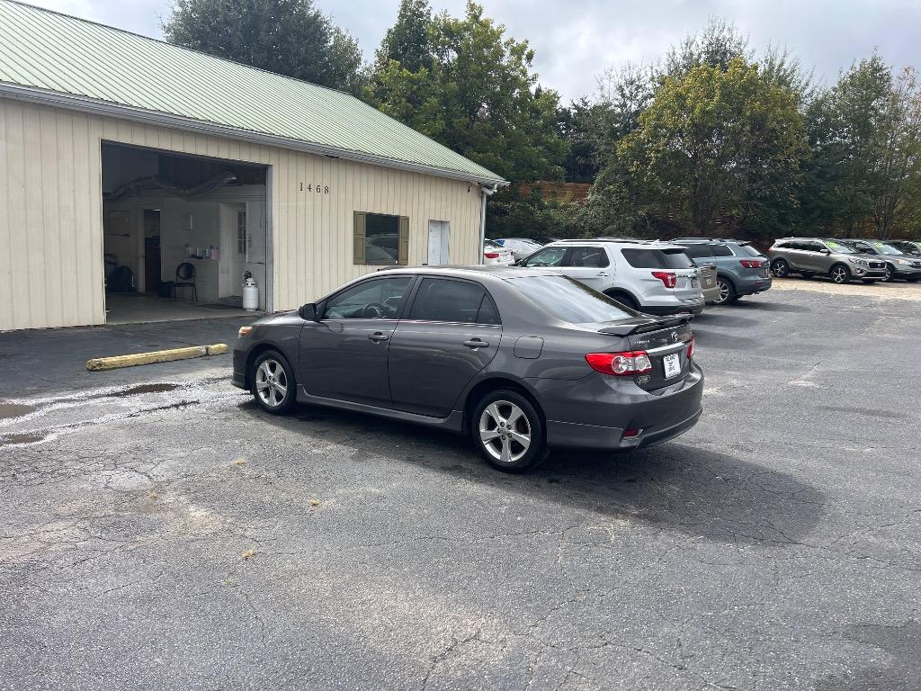 2013 Toyota Corolla - $11,995