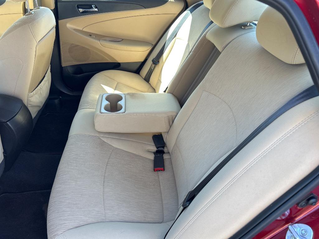 2014 Hyundai Sonata - $10,995