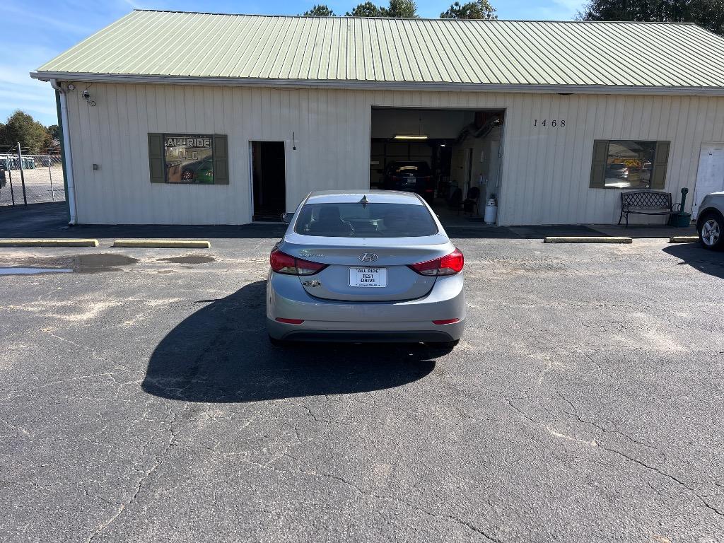 2015 Hyundai Elantra - $10,995