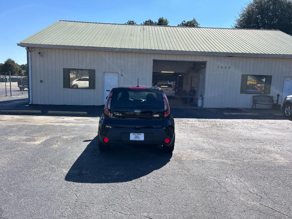 2016 Kia Soul - $10,995