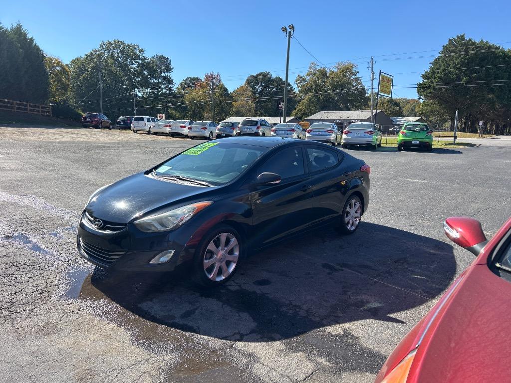 2013 Hyundai Elantra - $10,995