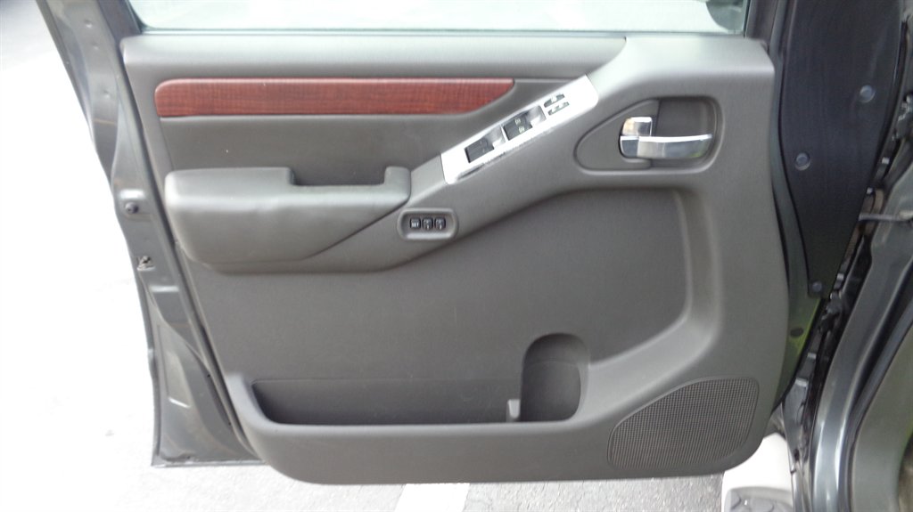2008 Nissan Pathfinder - $12,999