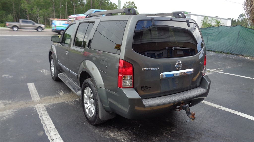 2008 Nissan Pathfinder - $12,999