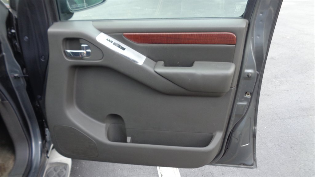 2008 Nissan Pathfinder - $12,999