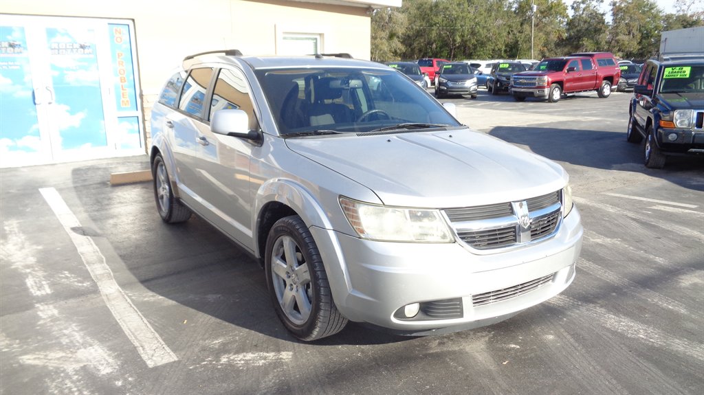 2010 Dodge Journey - $12,999