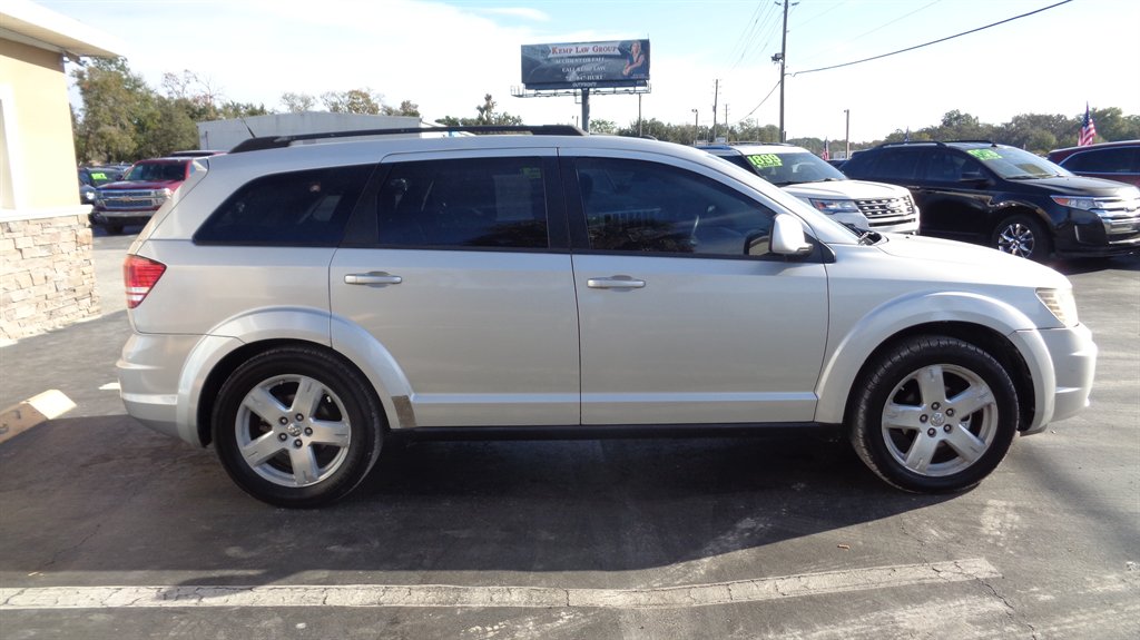 2010 Dodge Journey - $12,999
