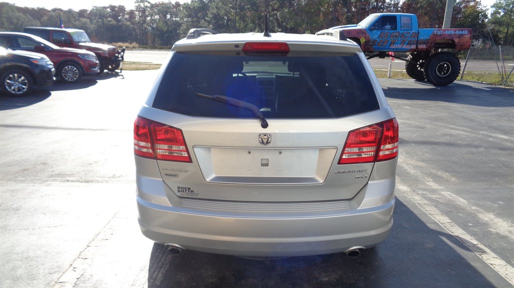 2010 Dodge Journey - $12,999