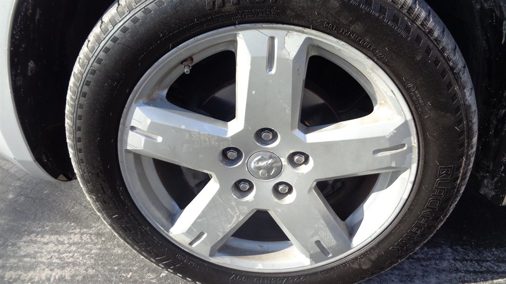 2010 Dodge Journey - $12,999